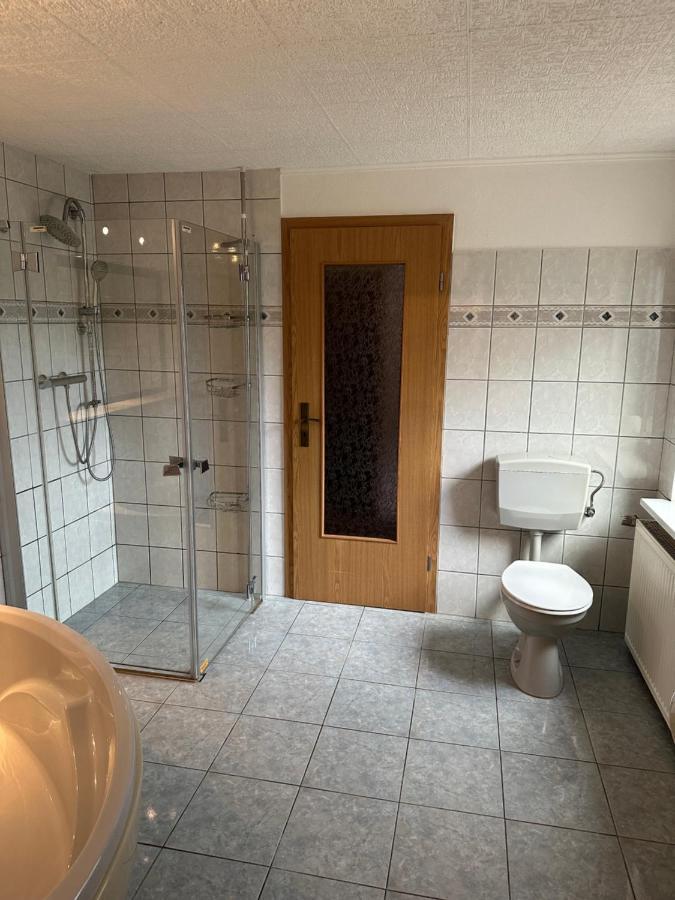 Pension „Haus 11“ Lauta ภายนอก รูปภาพ